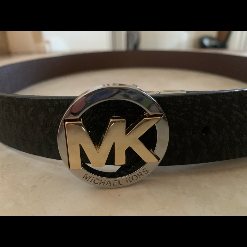 NWT Reversible Michael Kors Belt